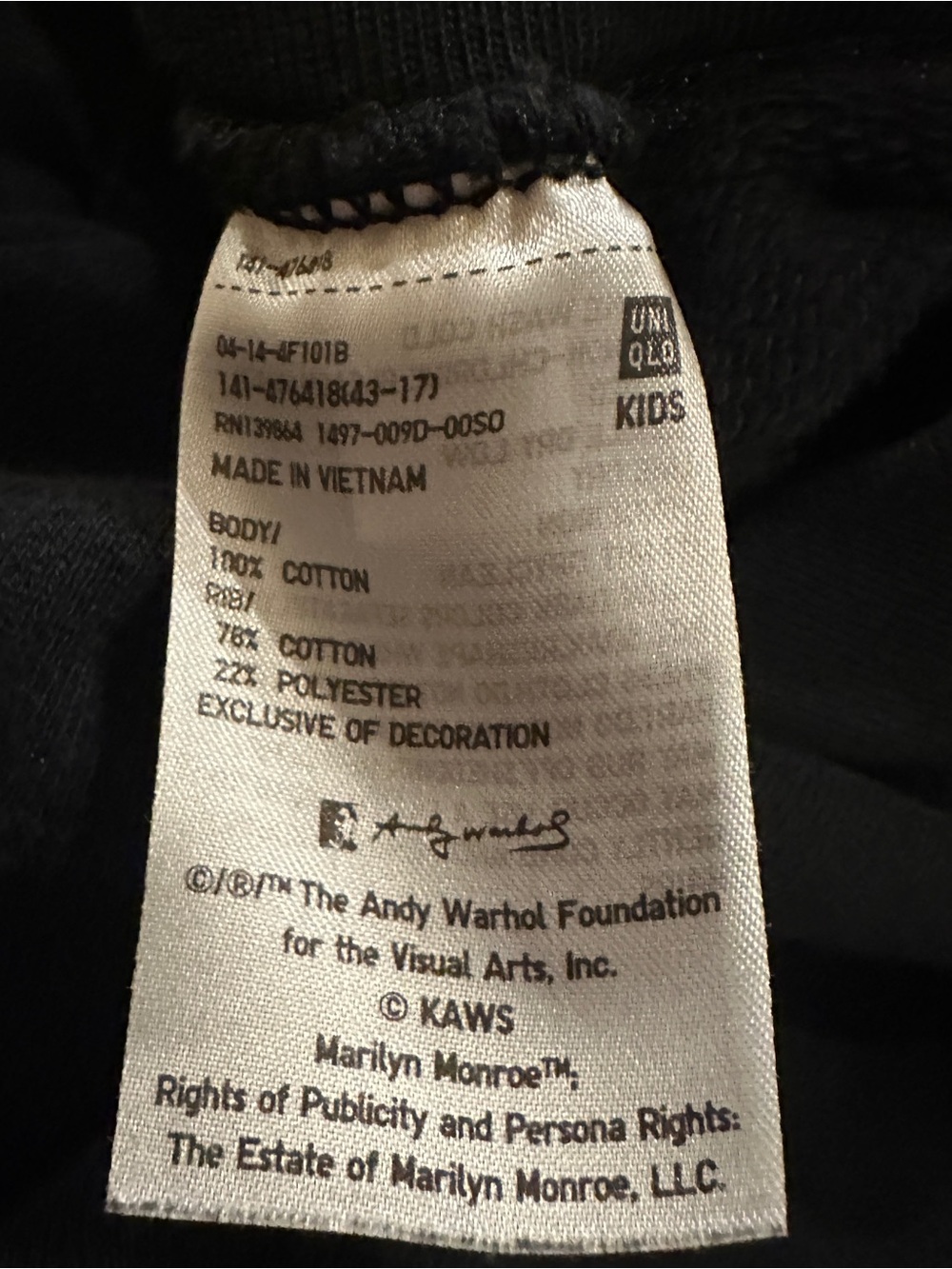 Uniqlo x Kaws Kids 2 Pairs Sweatpants Gray/Black Size 9-10 School Activewear - Picture 11 of 16